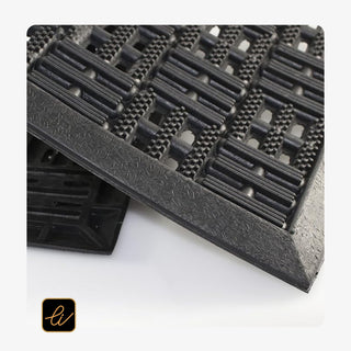 RUBBER MAT